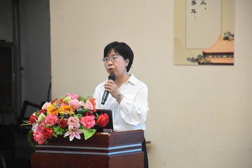 郑州市 千人教育名家 送教活动在登封市书院河路小学举行