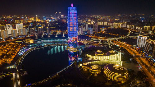 郑州点亮“大玉米”，迎接世界5G大会